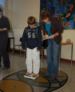 Schulranzen wiegen Bild2